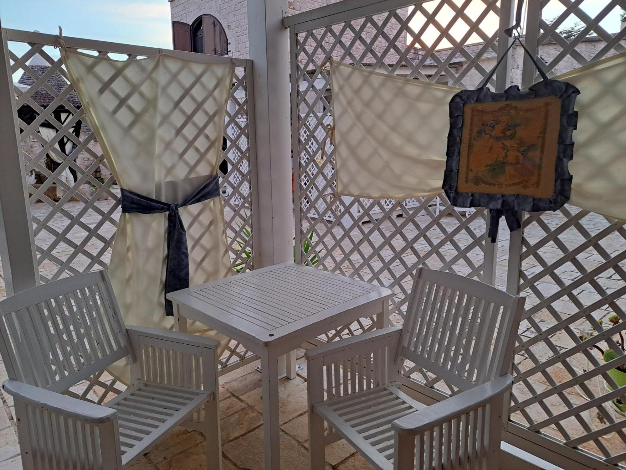 צ'יסטרנינו Villa Karmel Valle D'Itria מראה חיצוני תמונה
